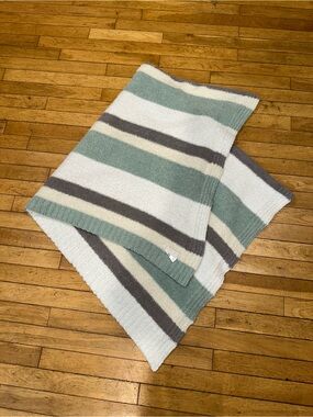 Barefoot dreams striped throw blanket